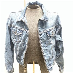 HOST PICK ! Vintage silver tab Levi’s jean jacket